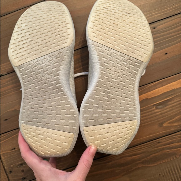 Allbirds Tree Dasher Size 9 - Picture 2 of 7